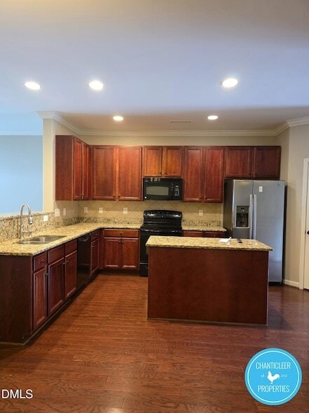 Photo - 210 Leighann Ridge Ln