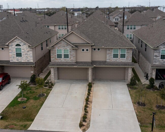 Photo - 519 Dr. Martin Luther King Jr. Dr.