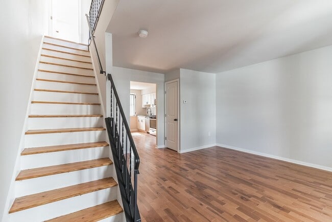 Photo - Two bedroom one Bathroom House for rent