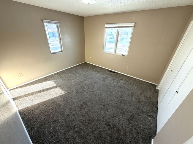 Photo - 24-30 Colter Loop Drive Unit 24