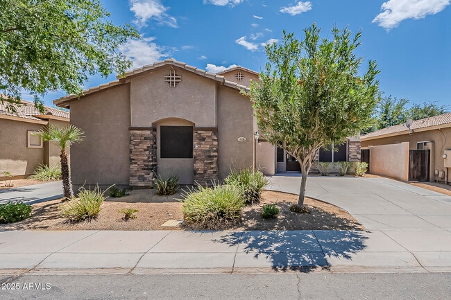 Photo - 519 E Rainbow Dr