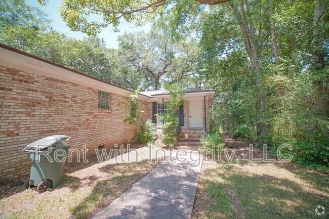 Building Photo - 1726 Hartsfield Rd Unit Apt. G