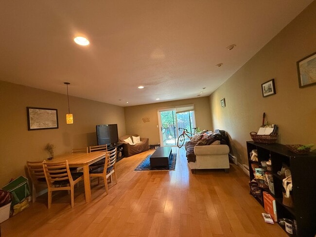 Photo - 3 Bedrooms!! 3 Baths!!