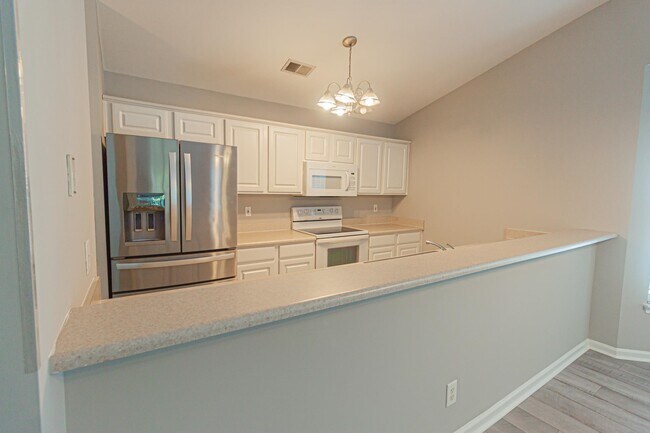Photo - 4850 Meadowsweet Dr