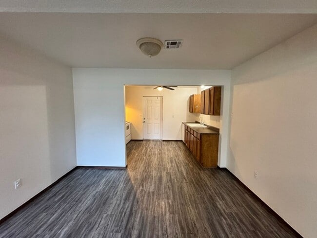 721 SW 13th St