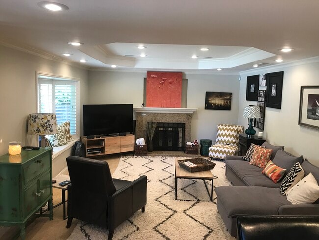 Living Room - 2378 Villanova Rd