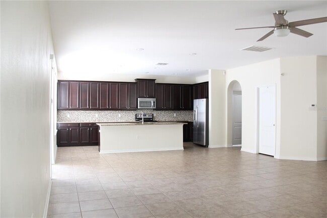 Photo - 1016 Fountain Coin Loop