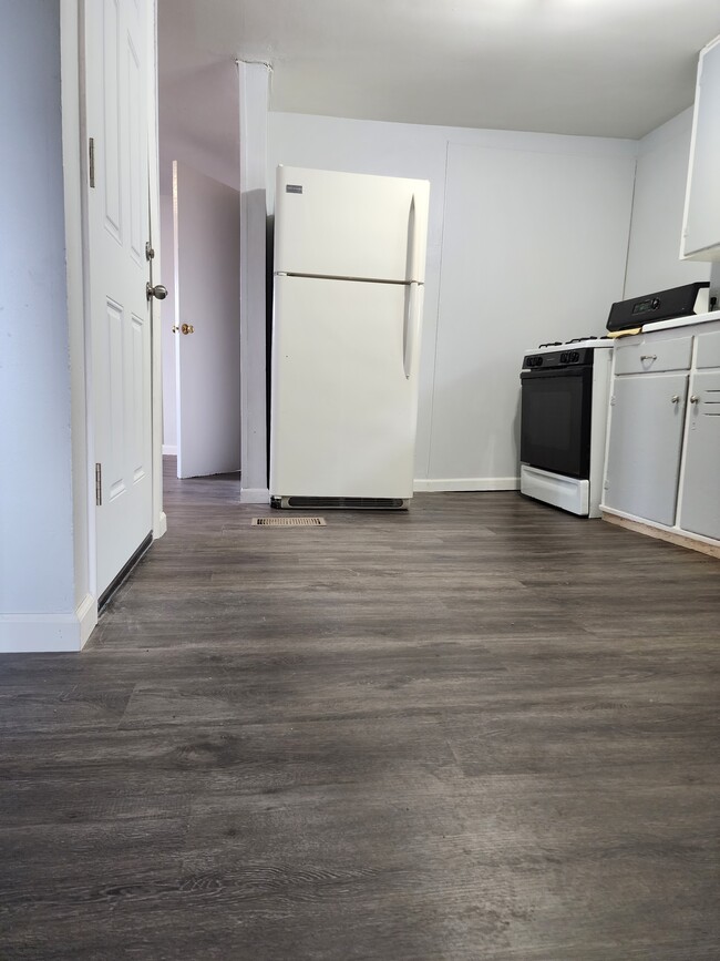 Kitchen - 73 Leo St Unit Upstairs