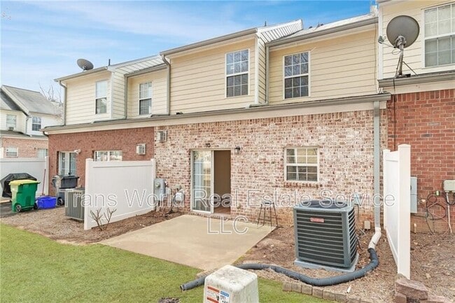 Photo - 1102 Pleasant Oaks Ct