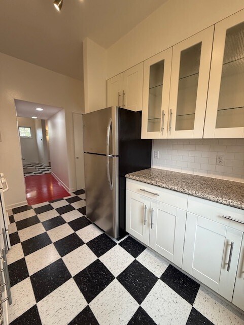 Apartment D - 532 Pier Ave Unit #D