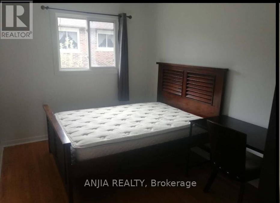 Photo - 58 Kitchener Rd