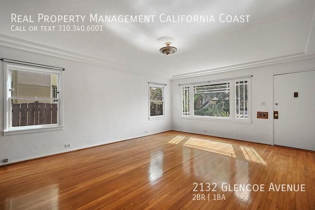 Photo - 2132 Glencoe Ave