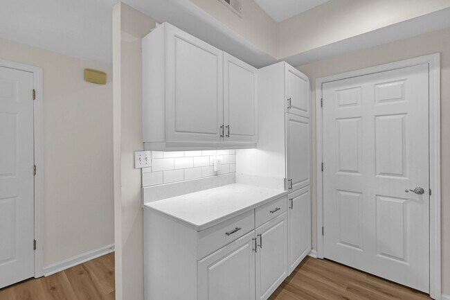 Photo - Gated Community In The Heart of Buckhead. Unidad 2107