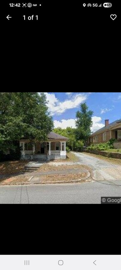Photo - 261 Clisby Pl House