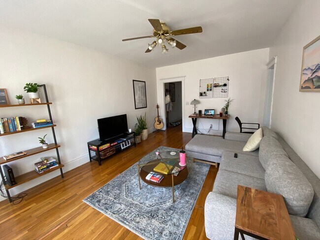Photo - Beautiful renovated unit in Brighton available July 1st!