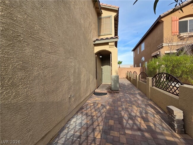 Photo - 3504 Lonesome Drum St