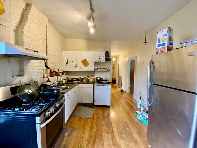 Photo - 86 Hammond St