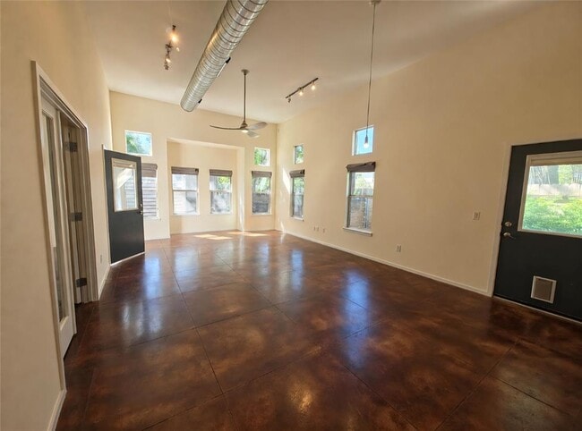 Photo - 3806 Menchaca Rd