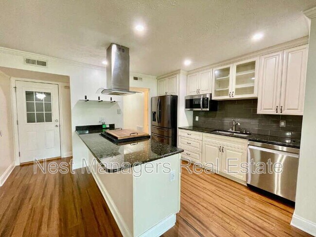 Photo - 6826 Beaver Stone Rd