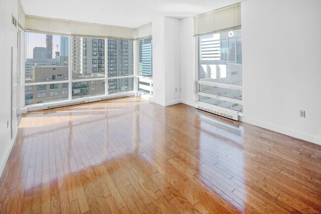 Photo - 20 Newport Pkwy Unidad 2601