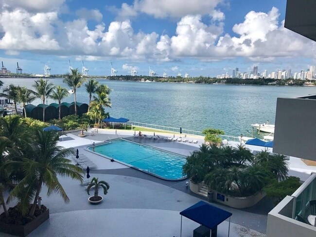 Photo - 1200 West Ave Unit 531