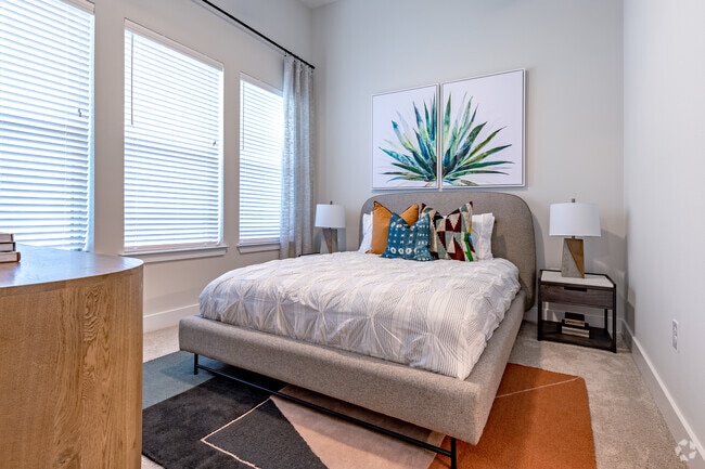 2BR, 2BA - 1015SF (Tyler) - 2nd Bedroom