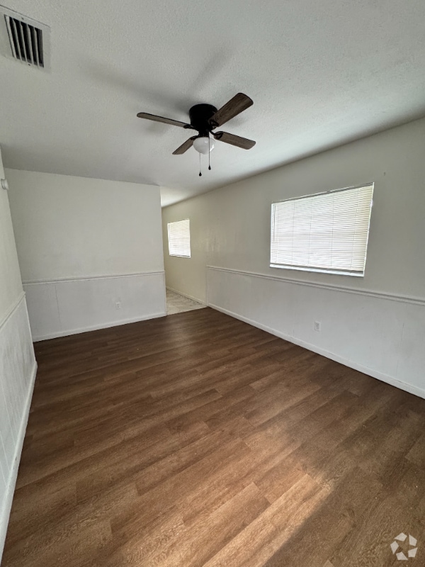 Building Photo - 205 Walton Ave Rental