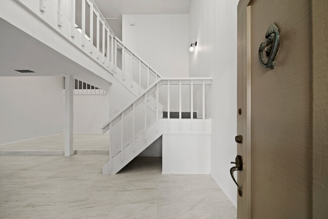 Photo - 11650 Village Pl Dr Unit 302