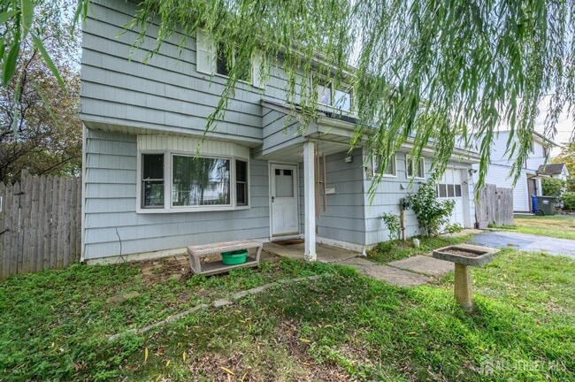 Photo - 16 Gerard Ave