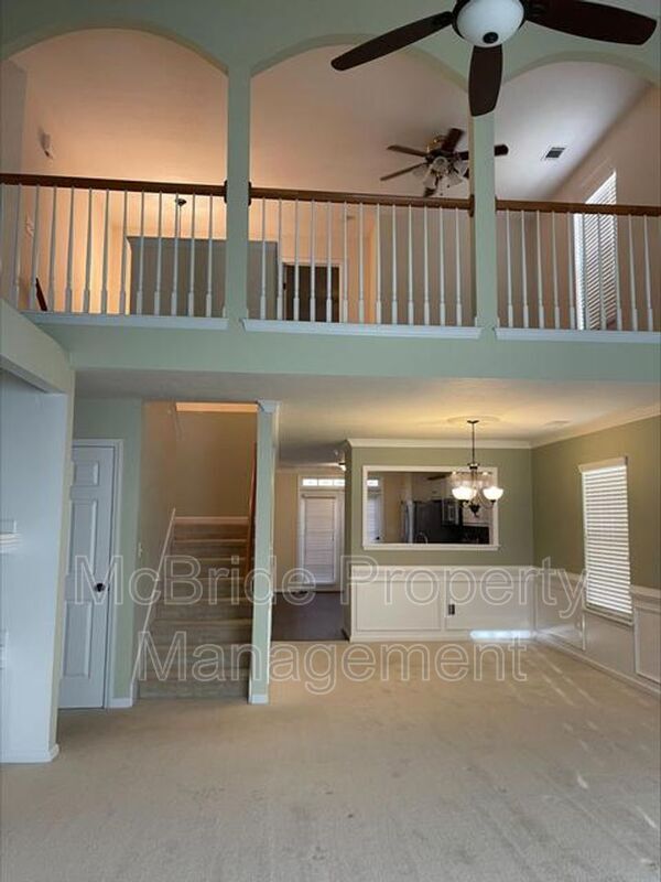 Photo - 429 Snead Way