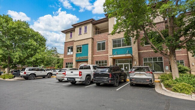 Photo - Charming 2-Bedroom Apartment in a Convenient Glenwood Springs Location