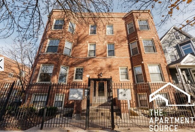 Photo - 2453 N Spaulding Ave Unidad 3