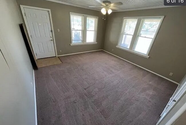 Photo - 2401 21st St