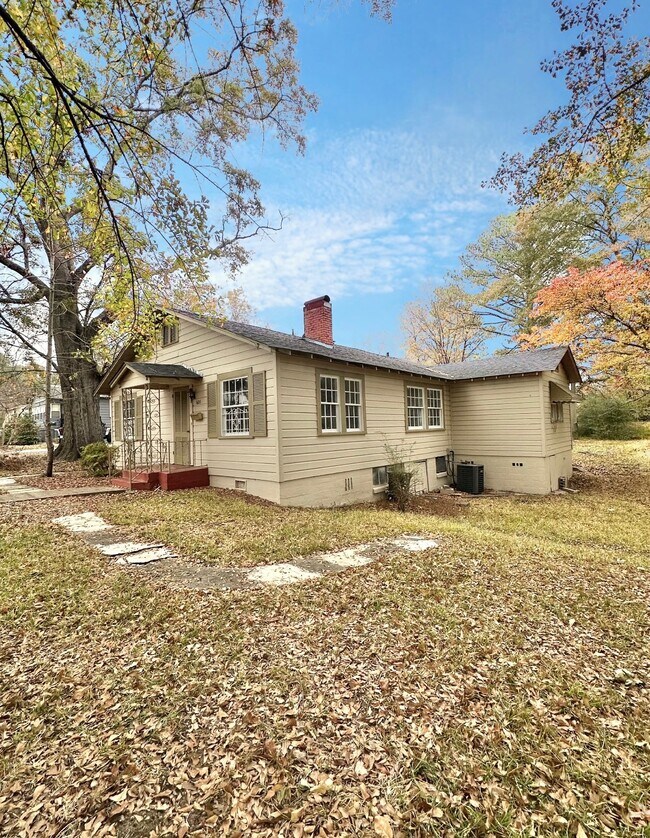 Photo - 401 Lexington St