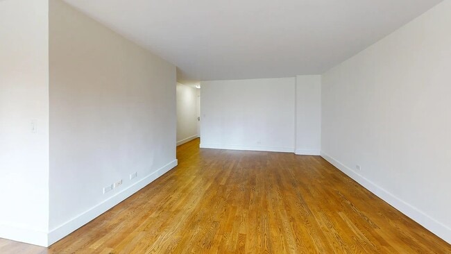 Photo - 220 E 63rd St Unit 12N