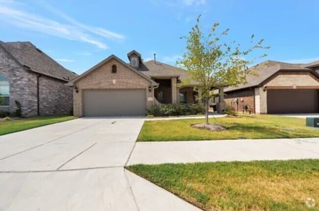 Building Photo - 1312 Carancho Dr Rental