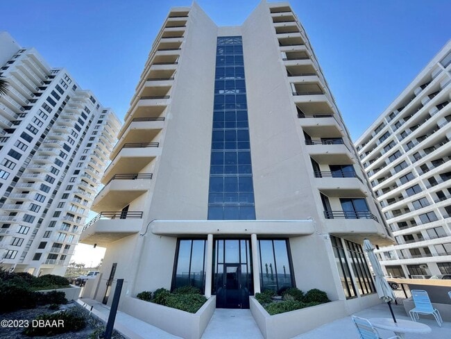 Photo - Furnished Oceanview 2 Bed, 2 Bath Condo – ...