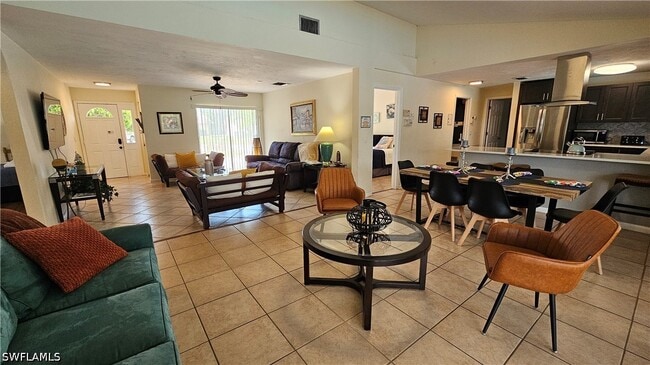 Building Photo - 7252 Pebble Beach Rd