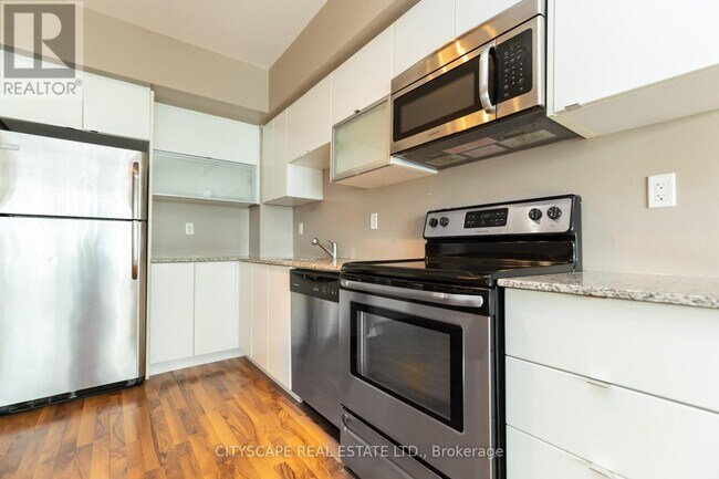 Photo - 59 E Liberty St Unité 1702