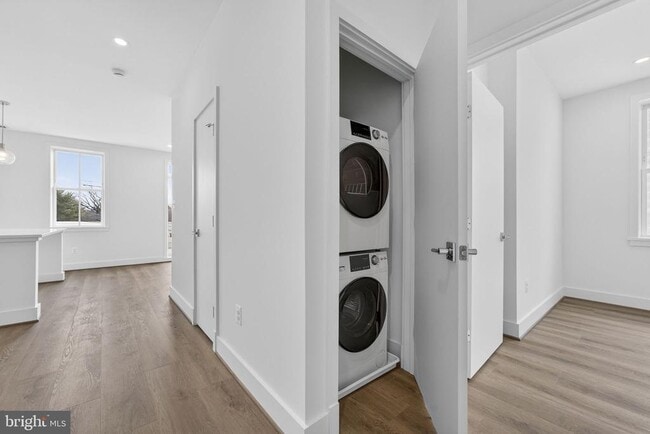 Photo - 117 N 21st St Unit 201