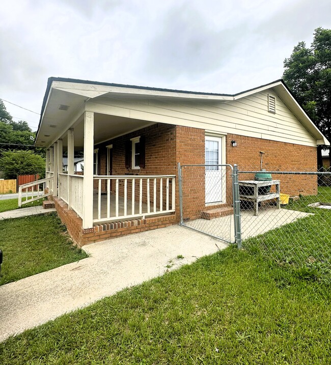 Photo - 11 Quail Ct NW