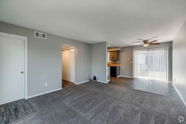 2BR, 1BA - 864SF - Living Room - The Willows