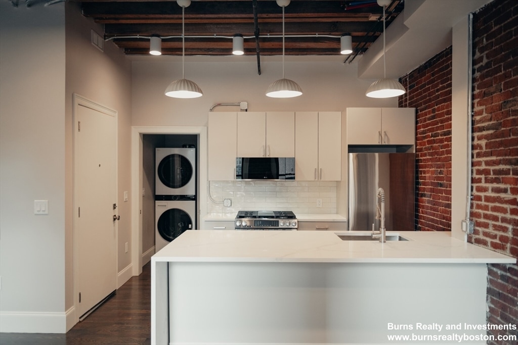 Photo - 281 Franklin St Unit 503