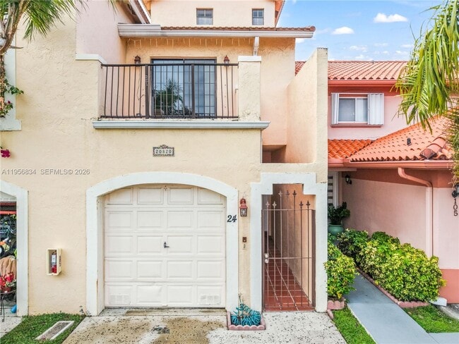 Building Photo - 20820 San Simeon Way