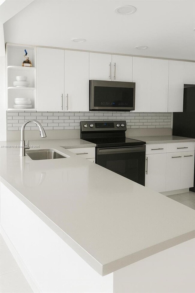 Photo - 1780 NE 191st St Unidad 112-2