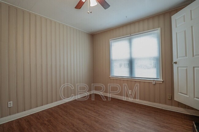 Photo - 2509 36th St