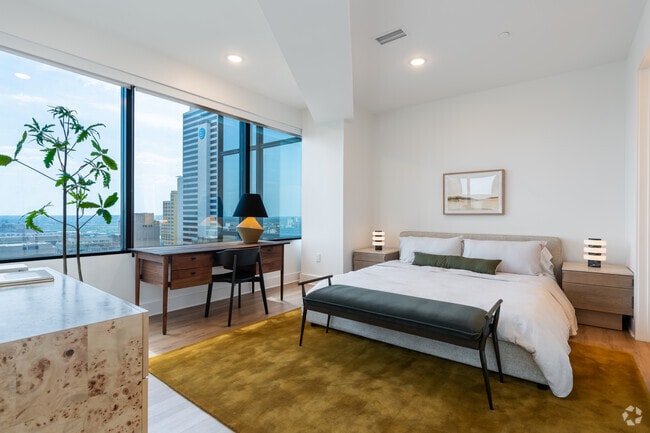 2BR, 2BA - 1557SF