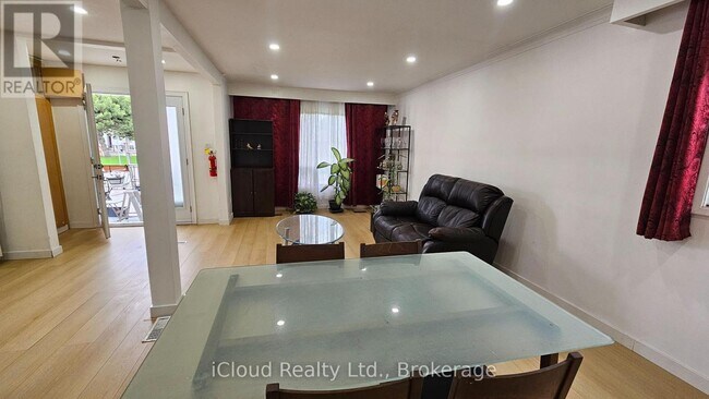 Photo - 39 Frey Crescent