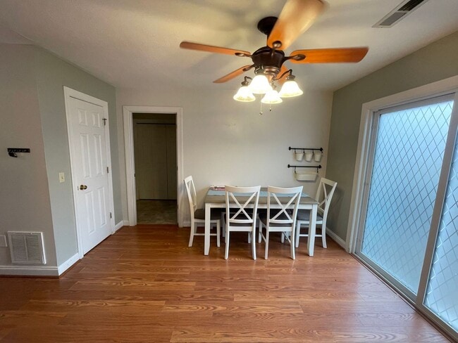 Photo - Christiansburg, 3 BR / 2.5 BA Available