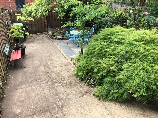 Photo - 335 east 30th st